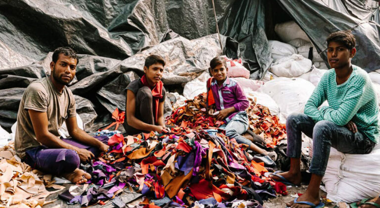 Sanjay colony tour in delhi slums get your guide 9